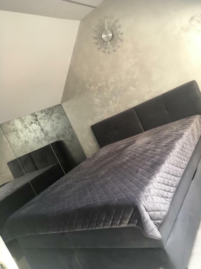 Mnw Apartment